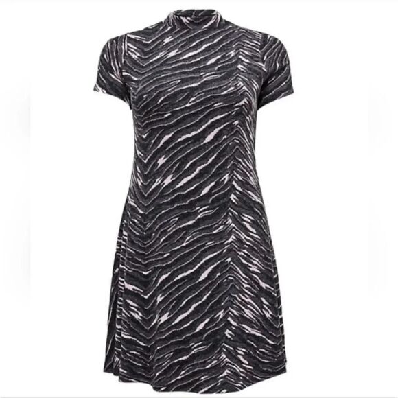 NEW Torrid Zebra Hacci Mock Neck Trapeze Dress in Gray/Pink Size 3 (3X 22-24) - Picture 4 of 13